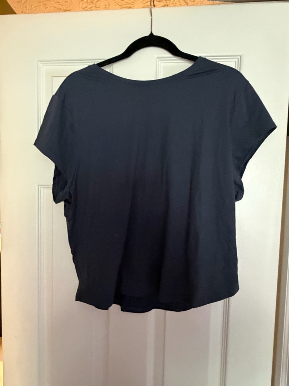 Women’s Old Navy Short-Sleeve Workout Top
